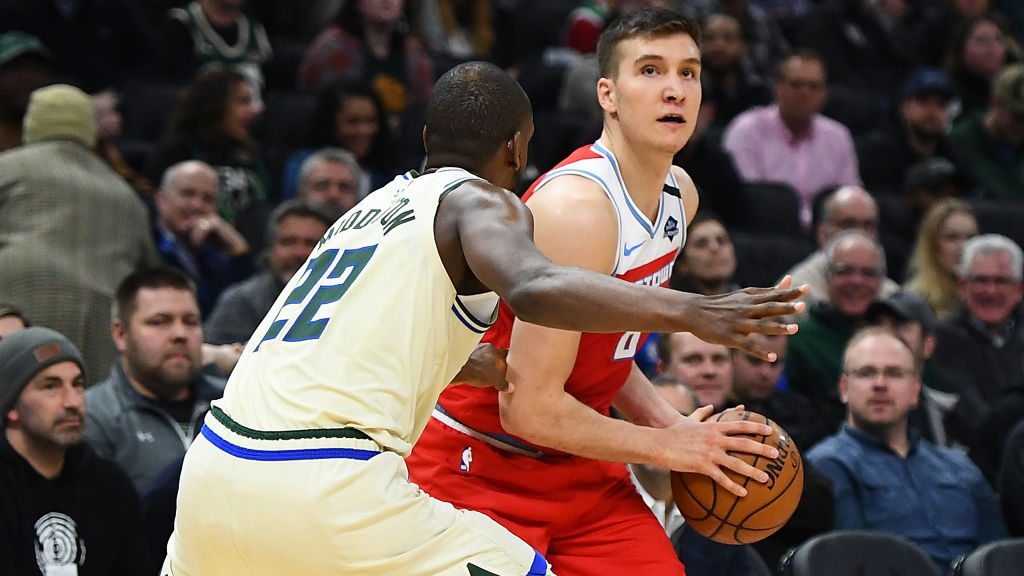 队配合中展 队配合中展